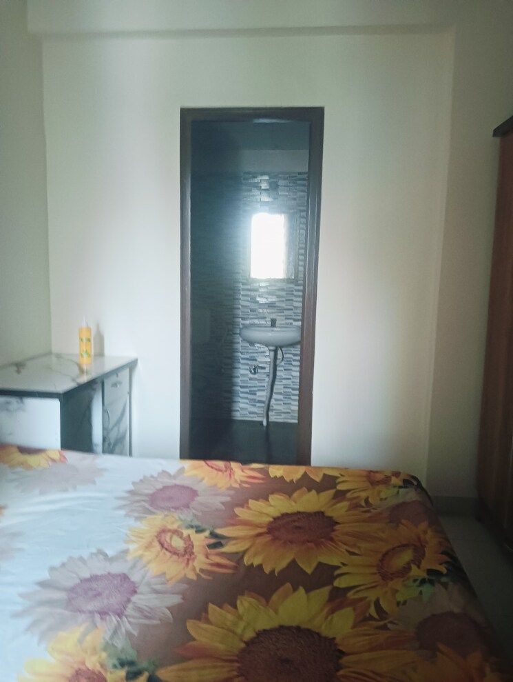 Bedroom, signature-global-the-roselia 2 Bedroom 800 Sq.Ft. Apartment In Sector 95a Gurgaon 8650933