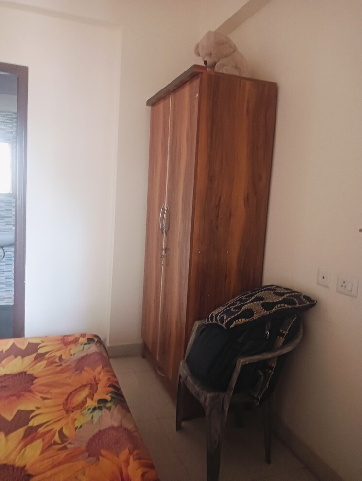 Bedroom, signature-global-the-roselia 2 Bedroom 800 Sq.Ft. Apartment In Sector 95a Gurgaon 8650933