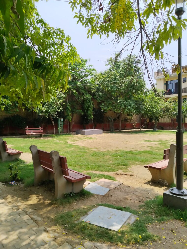 Exterior View, new palam vihar phase 1  210 Sq.Yd. Plot In New Palam Vihar Phase 1 Gurgaon 8651049