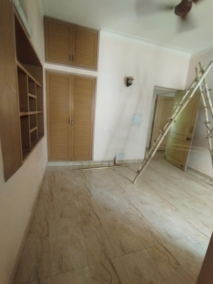 Room, chittaranjan park 2 Bedroom 900 Sq.Ft. Builder Floor In Chittaranjan Park Delhi 8650995