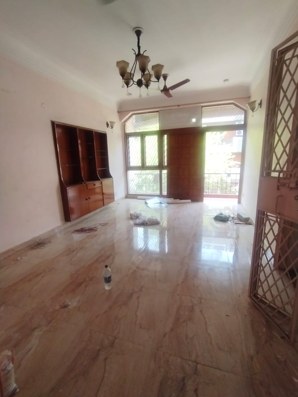 2 BHK Builder Floor For Rent in Chittaranjan Park