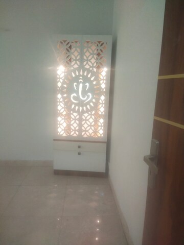 2 BHK Apartment For Rent in Amrapali Golf Homes, Sector 4 Greater Noida