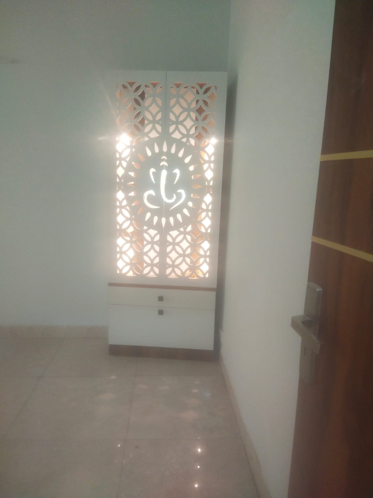 2 BHK + Extra Room Apartment For Rent in Amrapali Golf Homes
