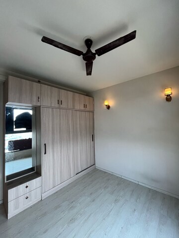 2 BHK Apartment For Sale in Unitech Heritage City, Sector 25