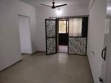 Room in 1 BHK Apartment at Vijay Garden, Ghodbunder Road – for Rent