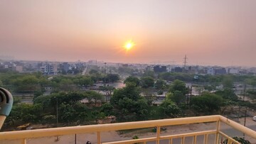 Master Bedroom in 2 BHK Apartment at Ansal Sushant Aquapolis, Dundahera – for Rent