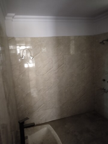 Master Bedroom in 3 BHK Independent House at Sector 55 – for Rent
