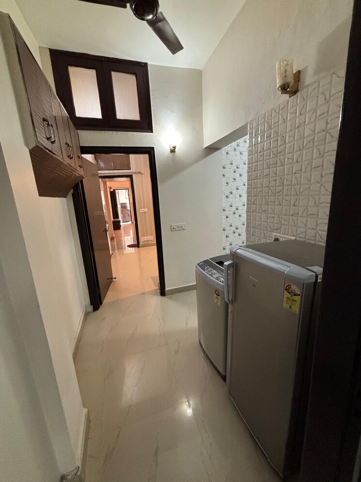 Bathroom, hemkunt colony 1 Bedroom 900 Sq.Ft. Builder Floor In Hemkunt Colony Delhi 8651083