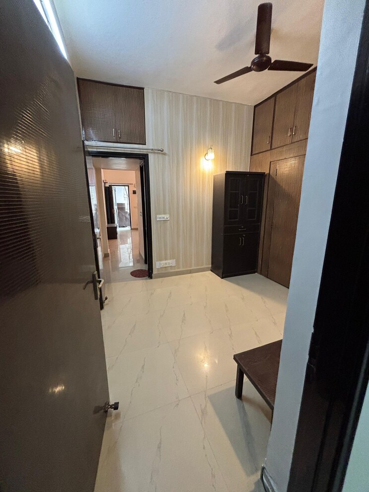 Kitchen, hemkunt colony 1 Bedroom 900 Sq.Ft. Builder Floor In Hemkunt Colony Delhi 8651083