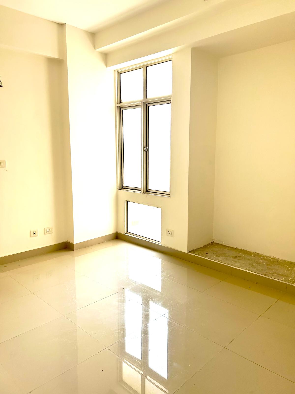 3 BHK + Pooja Room Apartment For Sale in Eldeco Green Meadows