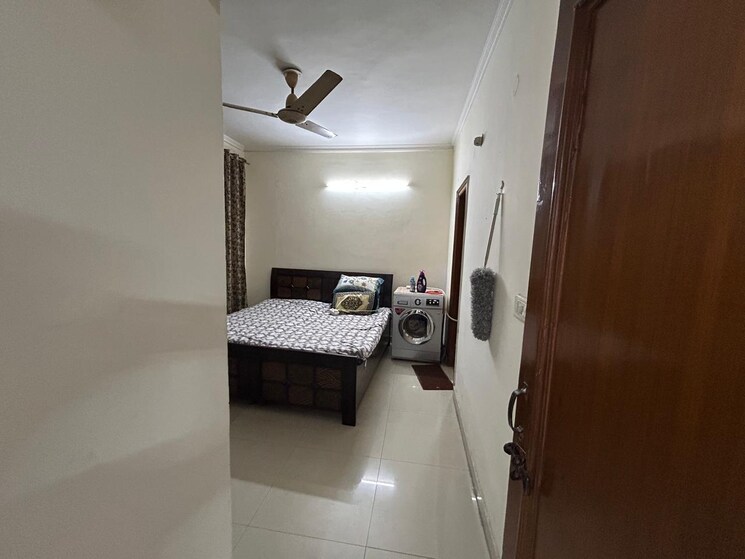 Bathroom, maya-garden-city 3 Bedroom 1530 Sq.Ft. Apartment In Lohgarh Zirakpur 8651112