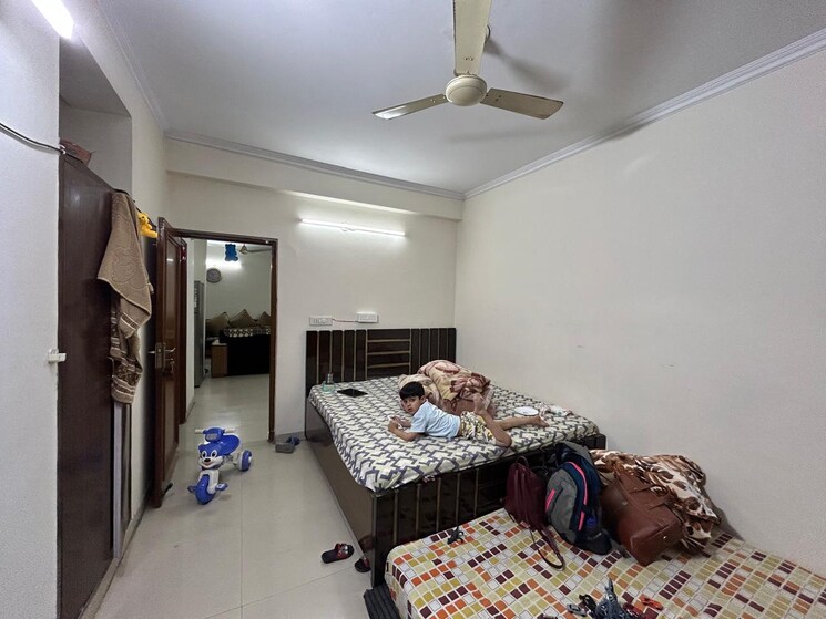 Bedroom, maya-garden-city 3 Bedroom 1530 Sq.Ft. Apartment In Lohgarh Zirakpur 8651112