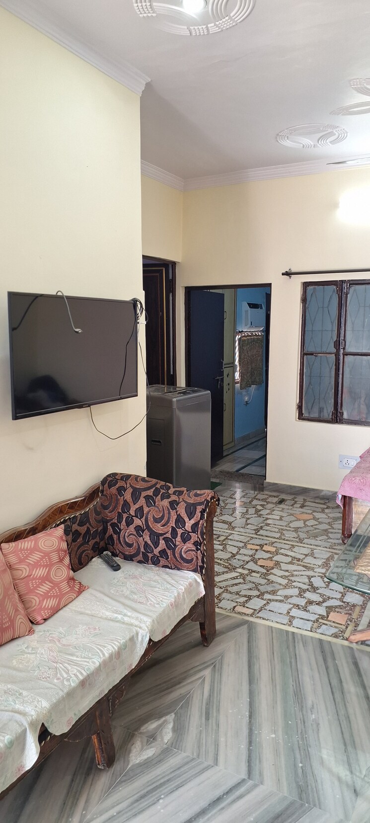 Living Room, gomti nagar 1.5 Bedroom 1200 Sq.Ft. Independent House In Gomti Nagar Lucknow 8651138