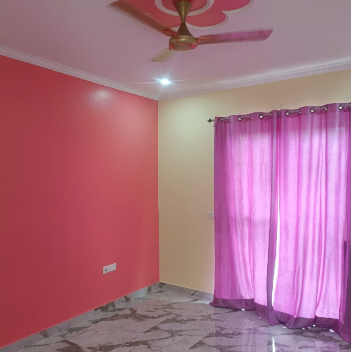 1.5 BHK Villa For Rent in Sector 21