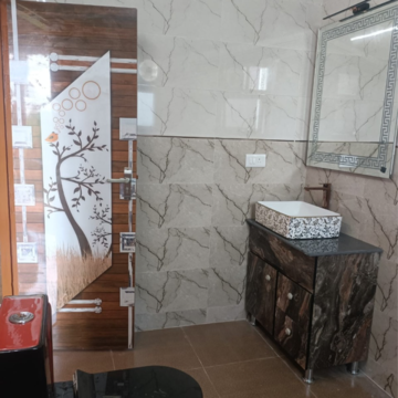 Bathroom in 1.5 BHK Villa at Sector 21 – for Rent