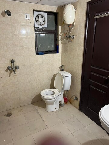 Bathroom in 3 BHK Apartment at Logix Blossom County, Sector 137 – for Rent