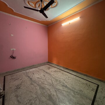 Room in 2 BHK Apartment at Sahastradhara Road – for Rent