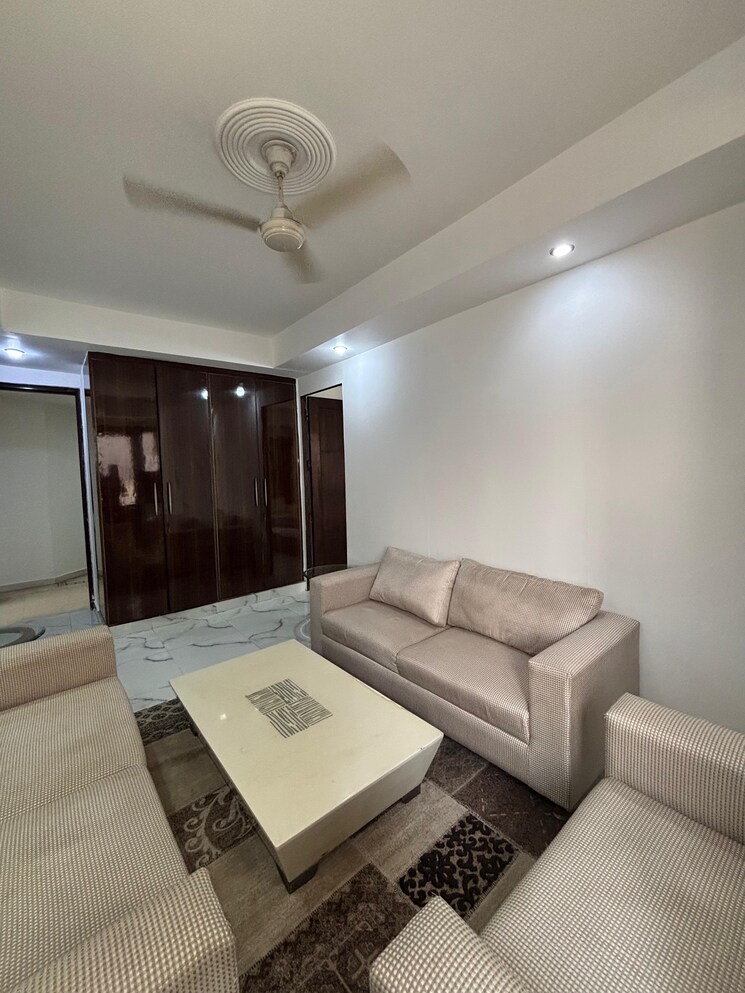 Bedroom, greater kailash i 1 Bedroom 80 Sq.Yd. Builder Floor In Greater Kailash I Delhi 8651202