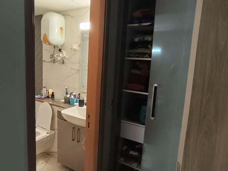 Master Bedroom, jmd-gardens 3 Bedroom 1875 Sq.Ft. Apartment In Sector 33 Gurgaon 8651225