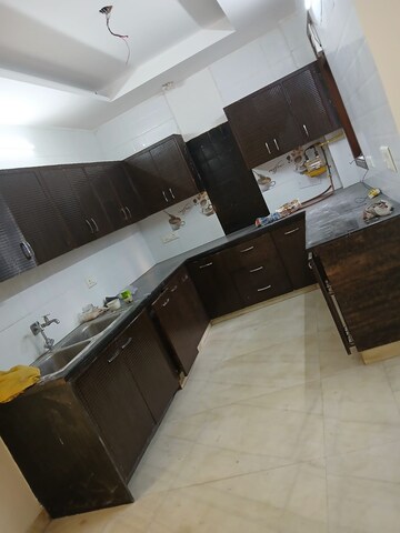 Kitchen in 2.5 BHK Apartment at Navbharat Apartments, Paschim Vihar – for Rent