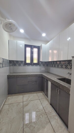 Kitchen in 3 BHK Apartment at Dilshad Garden – for Sale