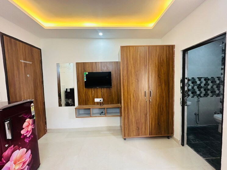 Living Room, dlf-cyber-city 1 RK 450 Sq.Ft. Builder Floor In Sector 24 Gurgaon 8651370