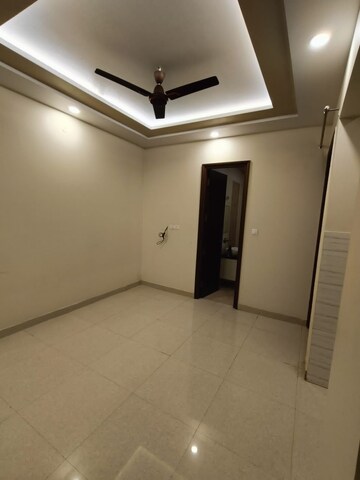 Room in 2 BHK Independent House at Gomti Nagar – for Rent