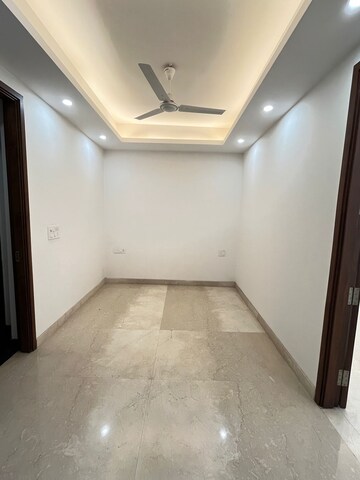 2 BHK Apartment For Sale in Niti Khand Iii