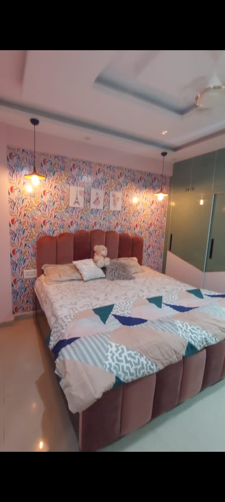 2 BHK 950 Sq.Ft. Apartment in Charms Castle