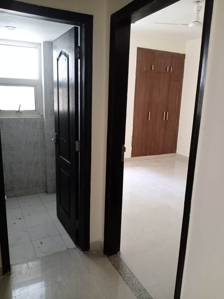 Other, sarvome-shree-homes 3 Bedroom 745 Sq.Ft. Apartment In Sector 45 Faridabad 8651460