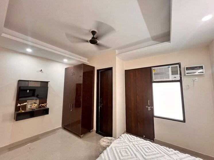 Bedroom, orchid-centre 1 Bedroom 750 Sq.Ft. Builder Floor In Sector 53 Gurgaon 8651472