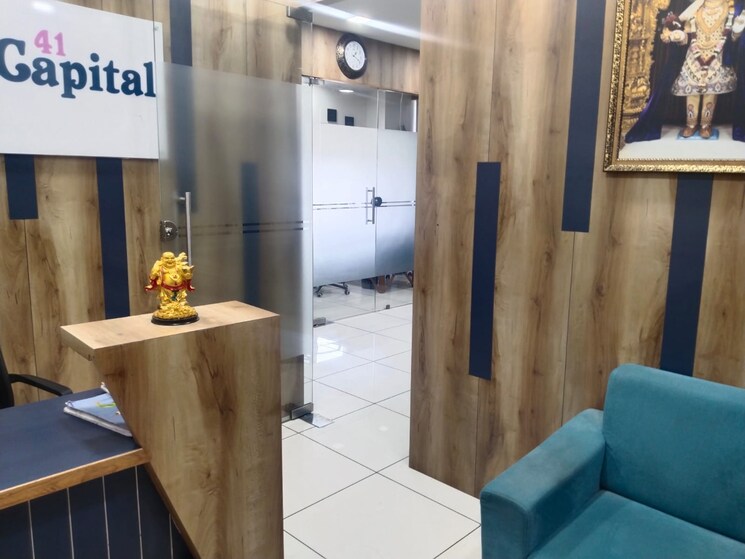 Team Area, united-world-trade-tower Commercial Office Space 1050 Sq.Ft. In Makarba Ahmedabad 8651319