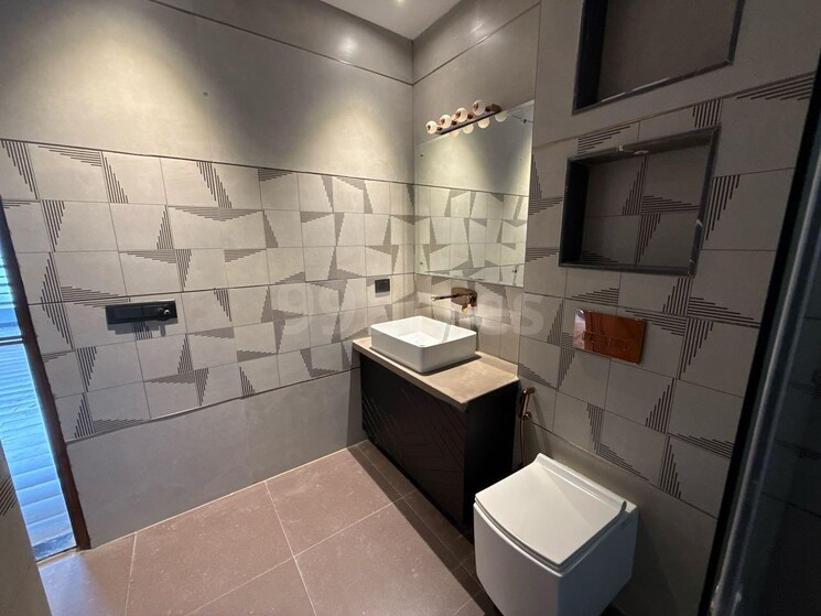 Bathroom, sector 47 4 Bedroom 4000 Sq.Ft. Builder Floor In Sector 47 Gurgaon 8651559