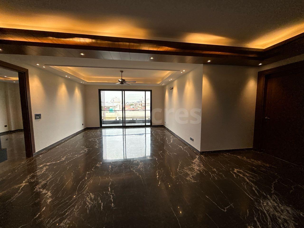 4 BHK + Pooja Room,Servant Room,Study Room Builder Floor For Sale in Malibu 