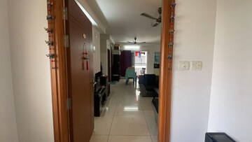 Parking in 2.5 BHK Apartment at Aparna Sarovar Zenith, Nallagandla – for Rent
