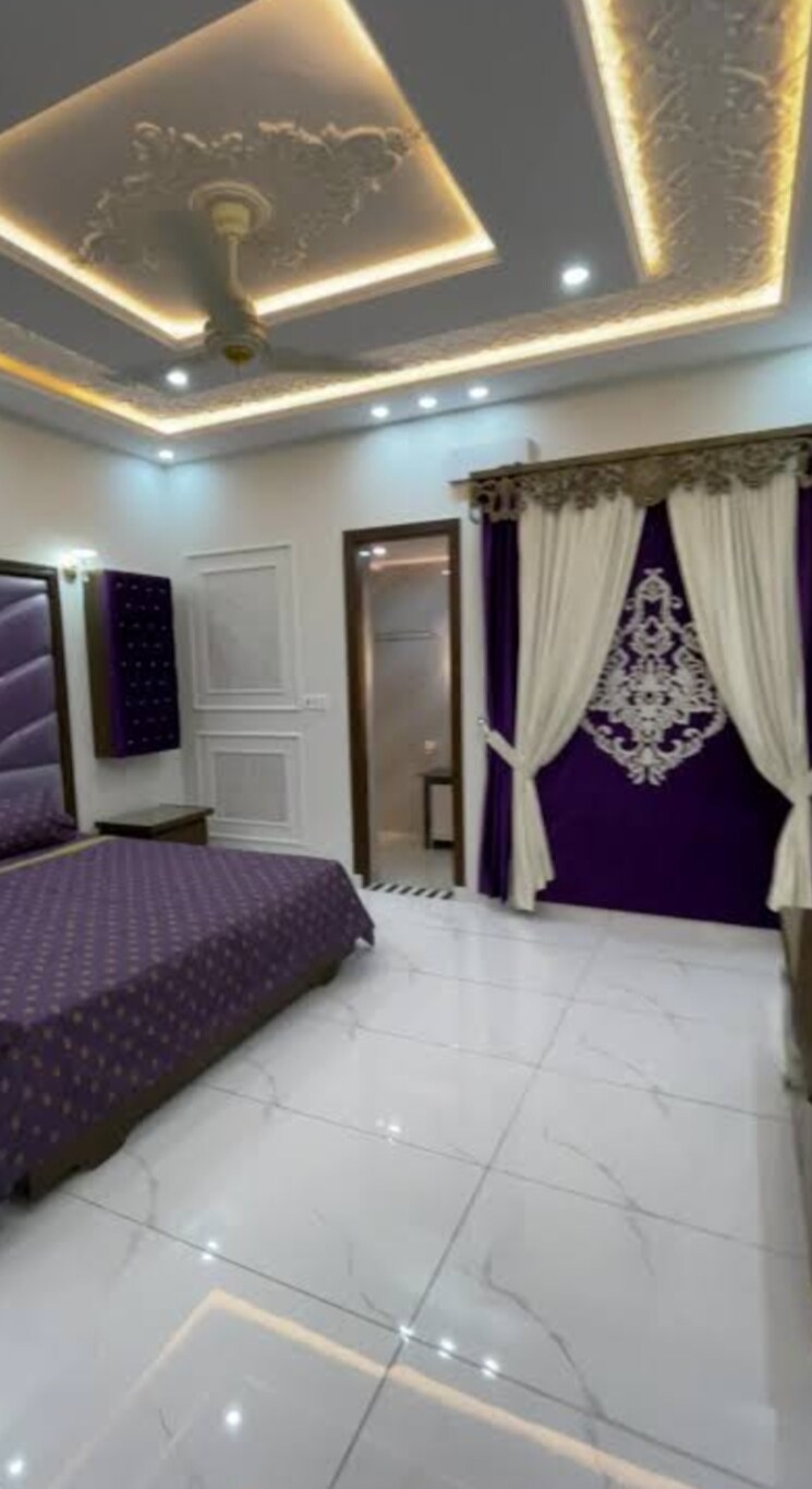 Master Bedroom, veera-safdarjung-enclave 3 Bedroom 1400 Sq.Ft. Builder Floor In Safdarjung Enclave Delhi 8651683
