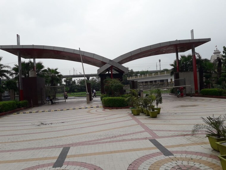 Exterior View, sds-nri-residency-omega-ii 3 Bedroom 1359 Sq.Ft. Apartment In Omega Ii Greater Noida Greater Noida 8651604