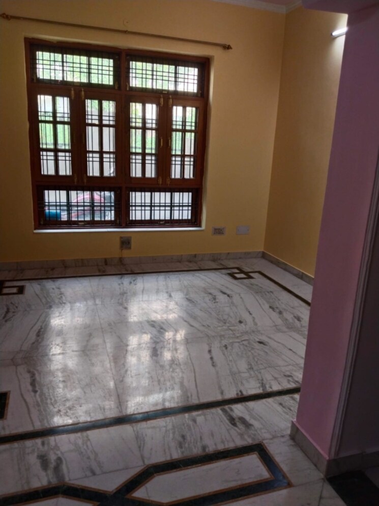 Room, gomti nagar 2 Bedroom 1200 Sq.Ft. Independent House In Gomti Nagar Lucknow 8651709