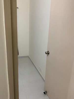 Room in 3 BHK Apartment at GLS Arawali Homes, Sohna Sector 4 – for Sale