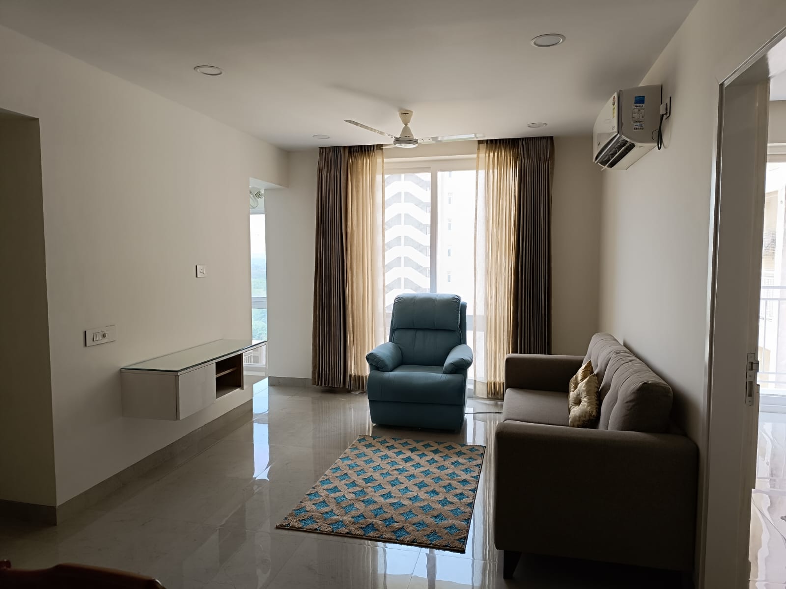 2 BHK + Study Room 1350 Sq.Ft. Apartment in Jaypee Greens Pavilion Court