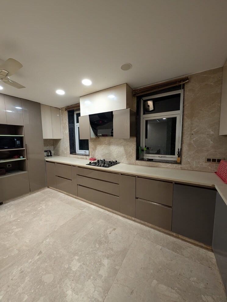 Kitchen, rajouri garden 3 Bedroom 210 Sq.Yd. Builder Floor In Rajouri Garden Delhi 8651798