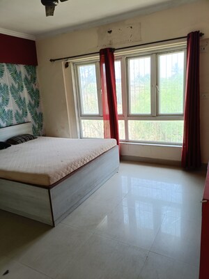 Room in 3 BHK Apartment at Royal Palms, Goregaon East – for Sale