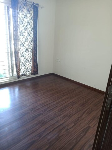 Room in 2 BHK Apartment at Goel Ganga Legend, Bavdhan – for Sale