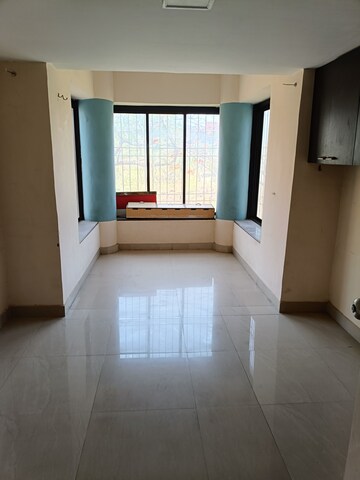 Room in 3 BHK Apartment at Royal Palms, Goregaon East – for Sale