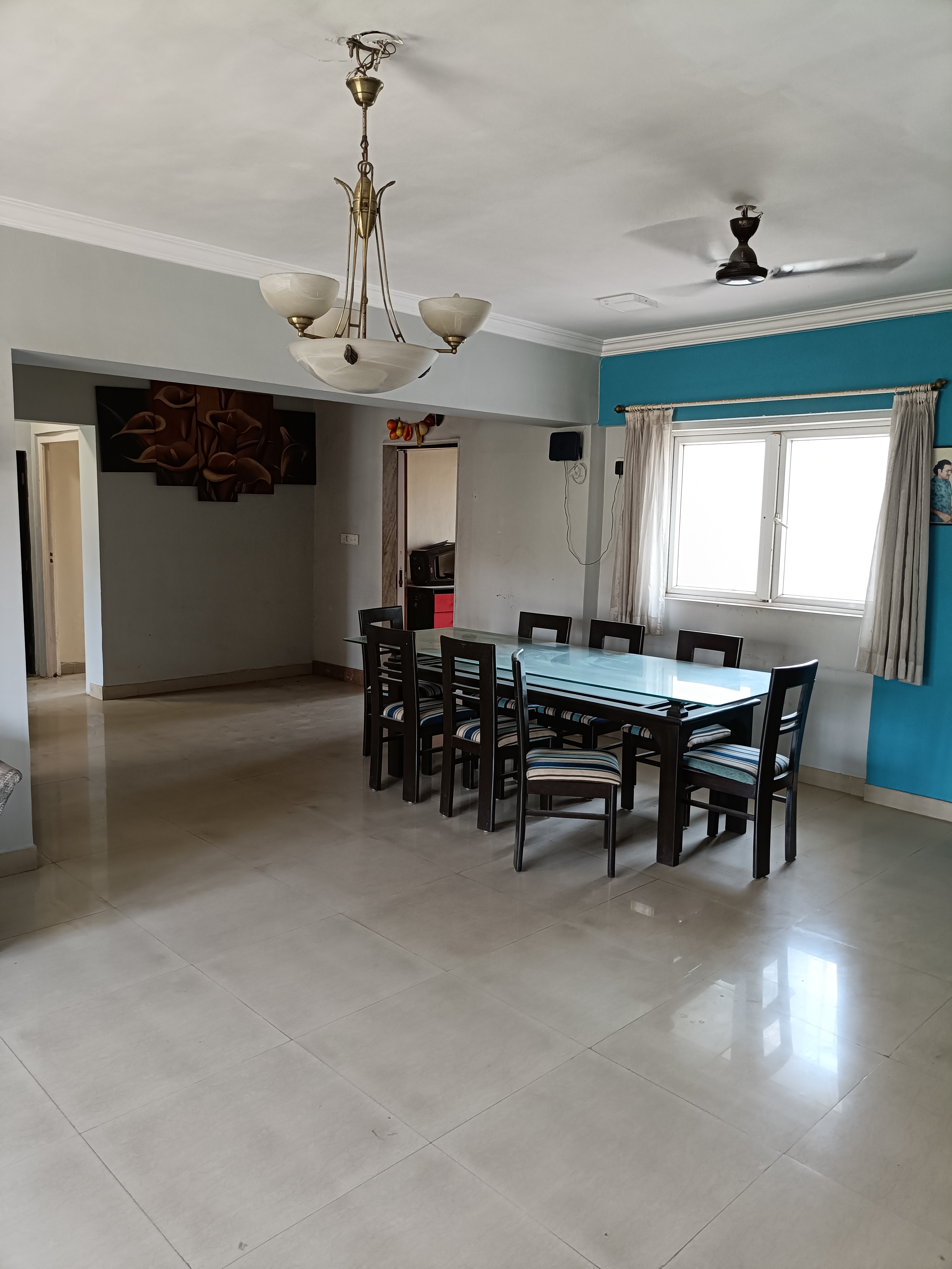 3 BHK + Extra Room Apartment For Sale in Royal Palms