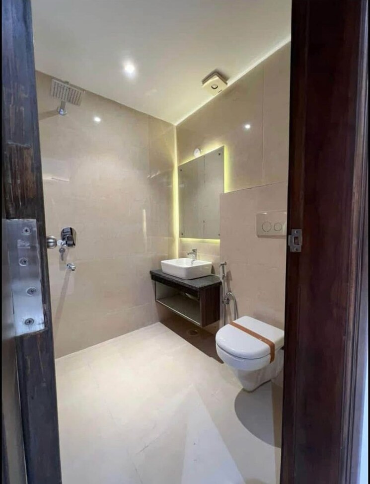 Master Bedroom, subhash nagar 2 Bedroom 110 Sq.Yd. Builder Floor In Subhash Nagar Delhi 8651930