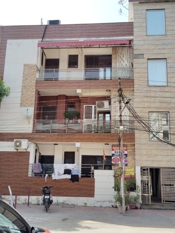 3 BHK Builder Floor For Sale in Vasundhara Sector 12