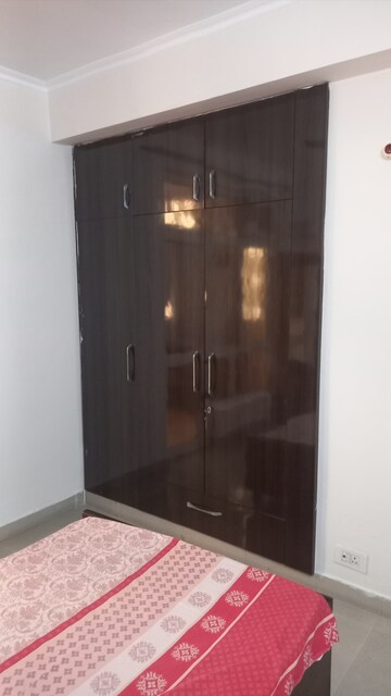Furnished Amenities in 3 BHK Builder Floor at Universal Greens, Sector 85 – for Sale