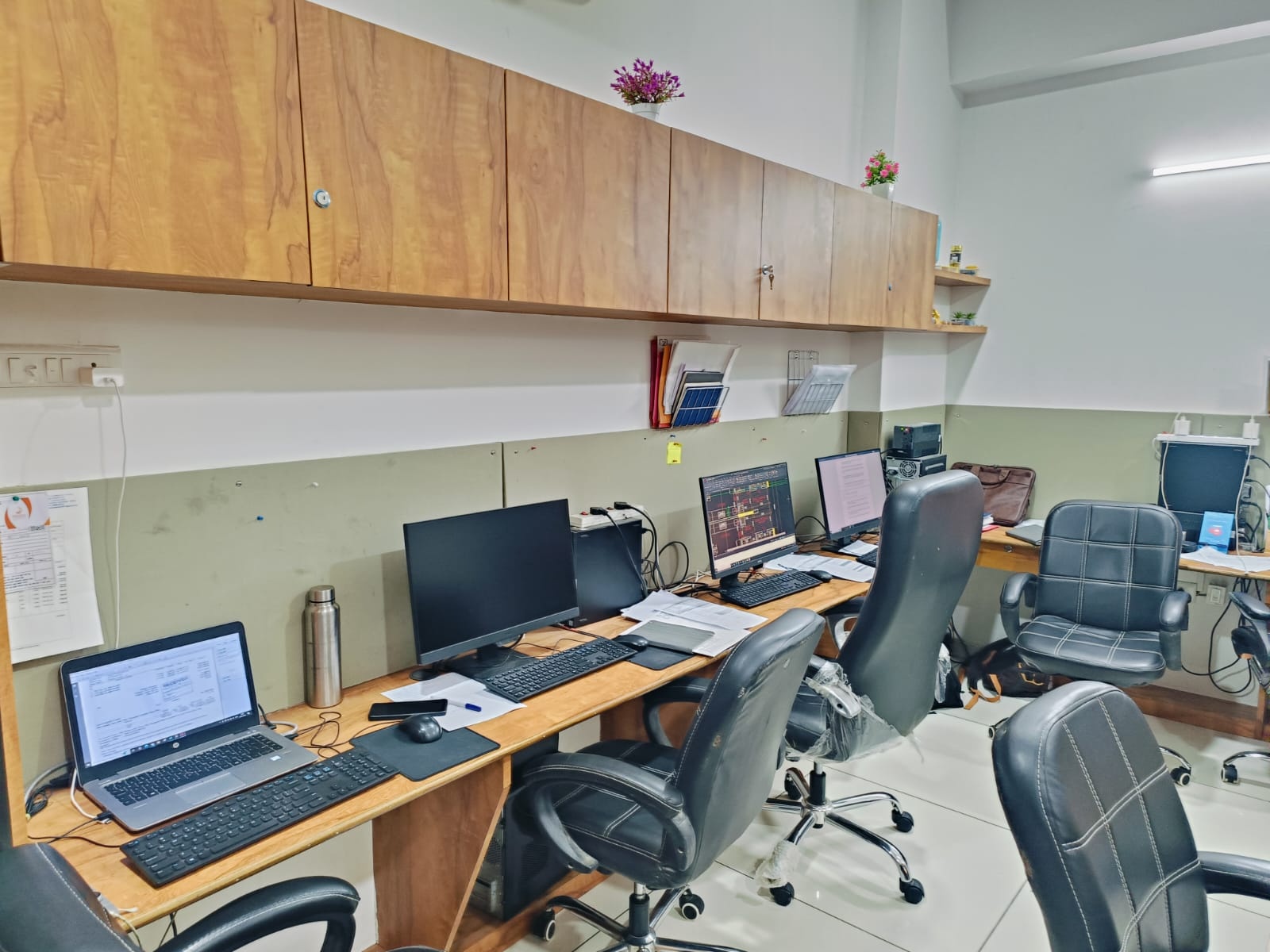 Office Space For Rent in  Ganesh Glory 11