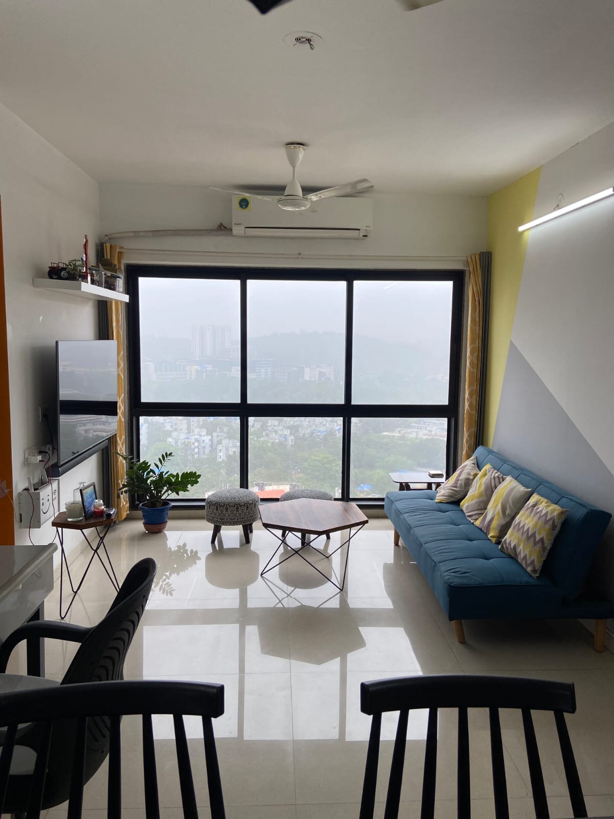 2 BHK Apartment For Rent in Kanakia Rainforest
